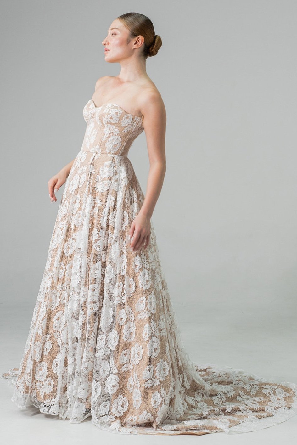 Aria Gown Ivory