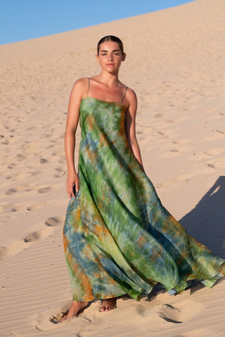 Aaliyah Maxi - The Landscape of the Tropics