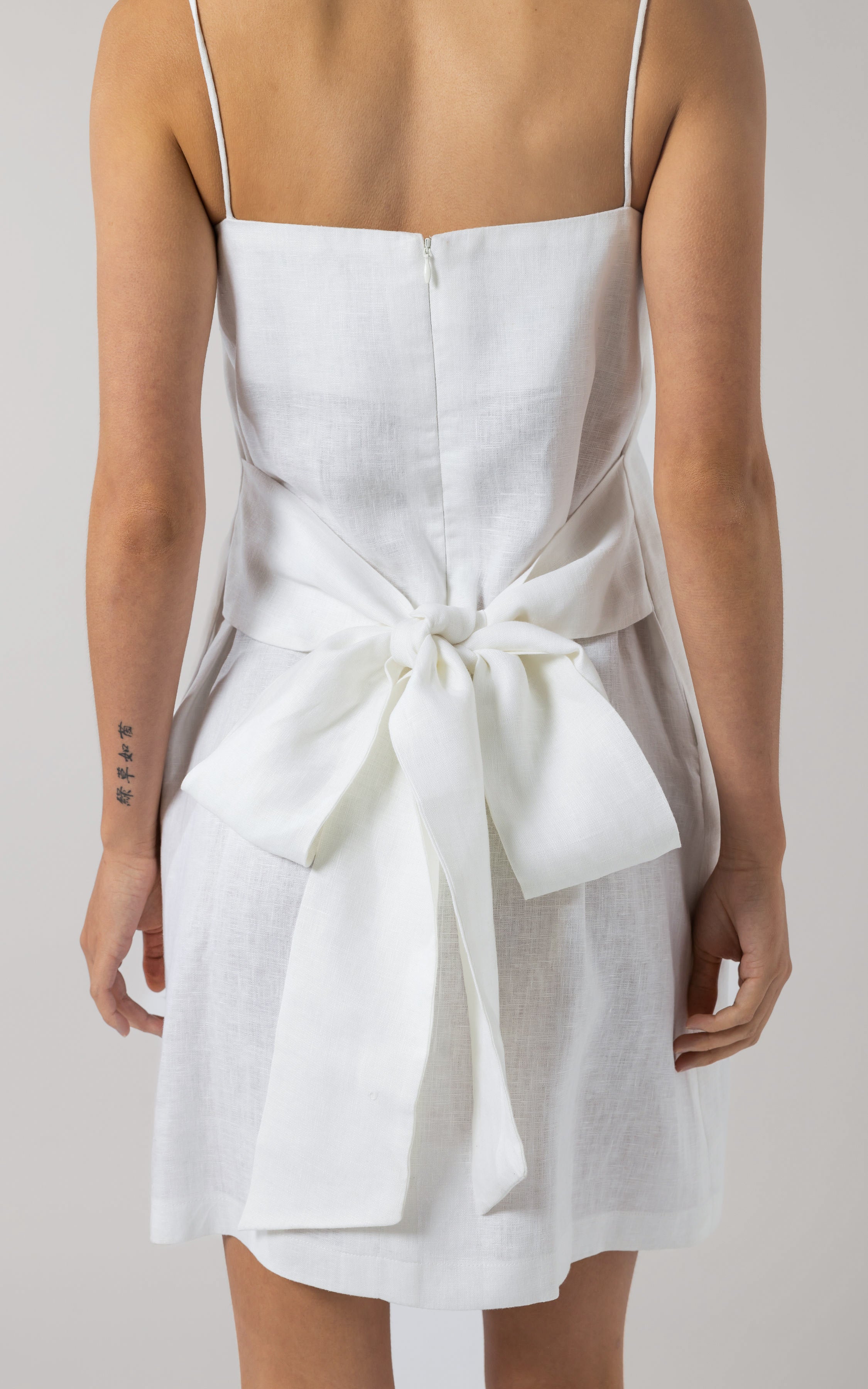Jadie Shift Dress White
