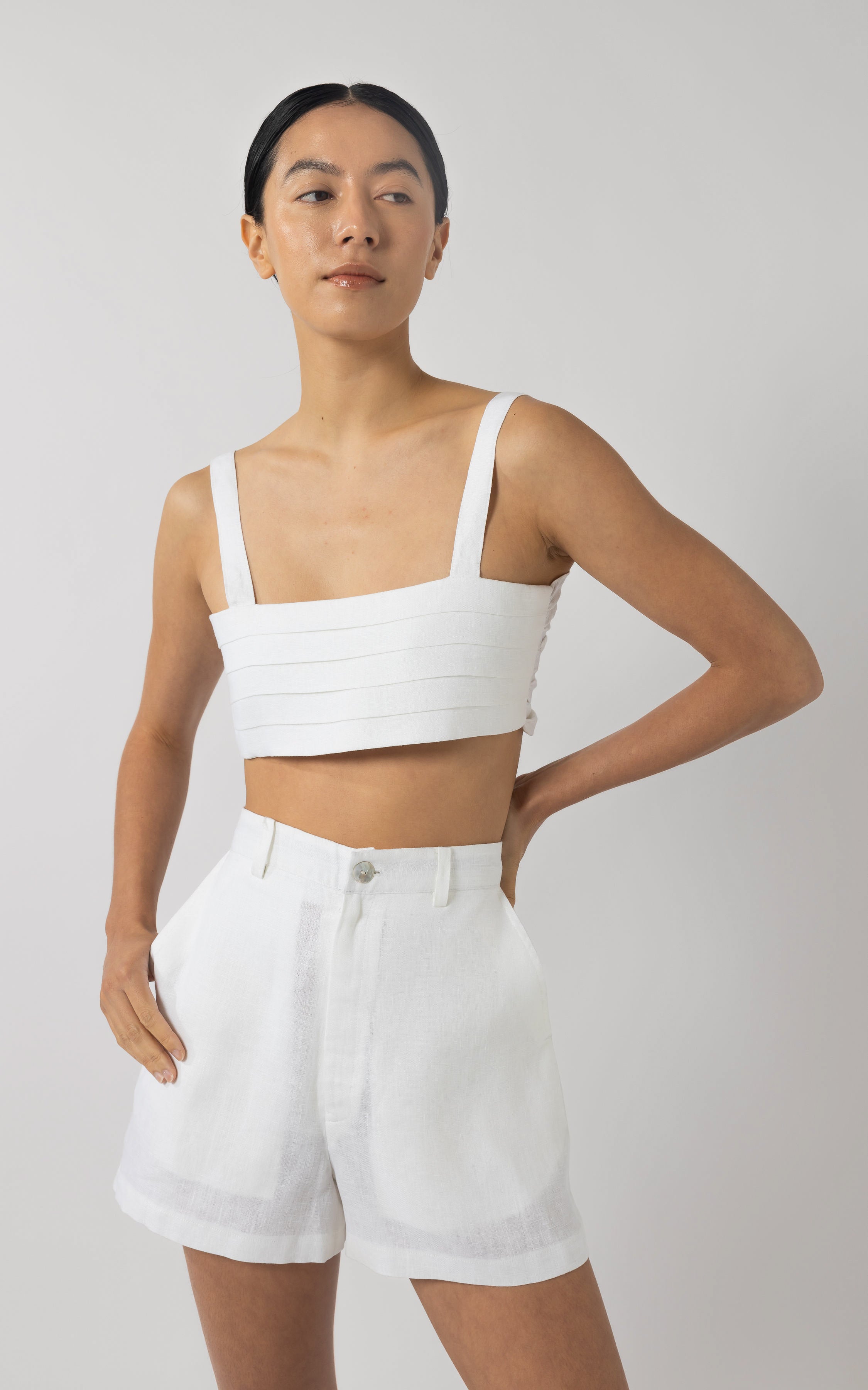 Cassie Hotties White